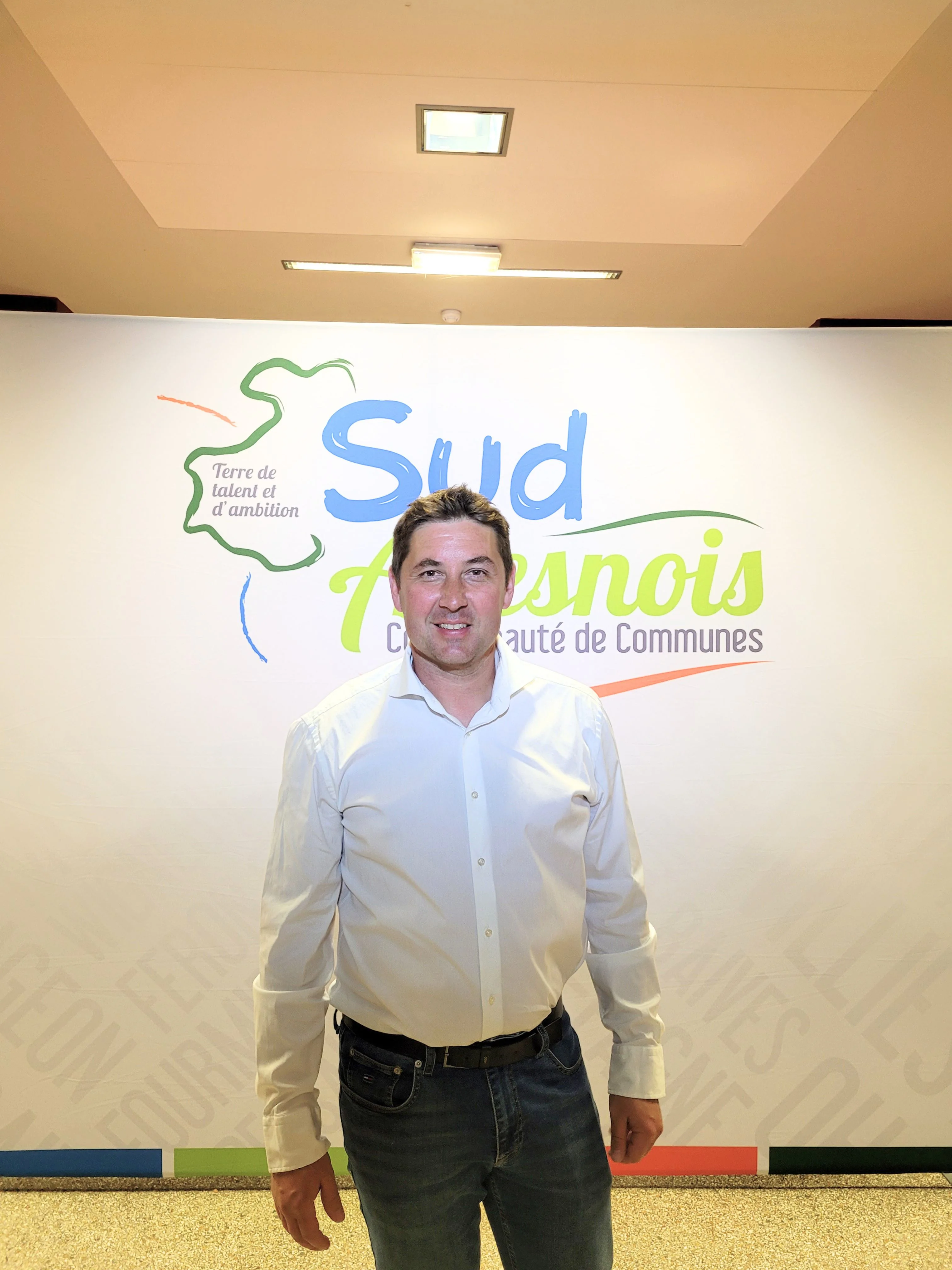 Portrait de Sylvain OXOBY, membre titulaire du Conseil Communautaire